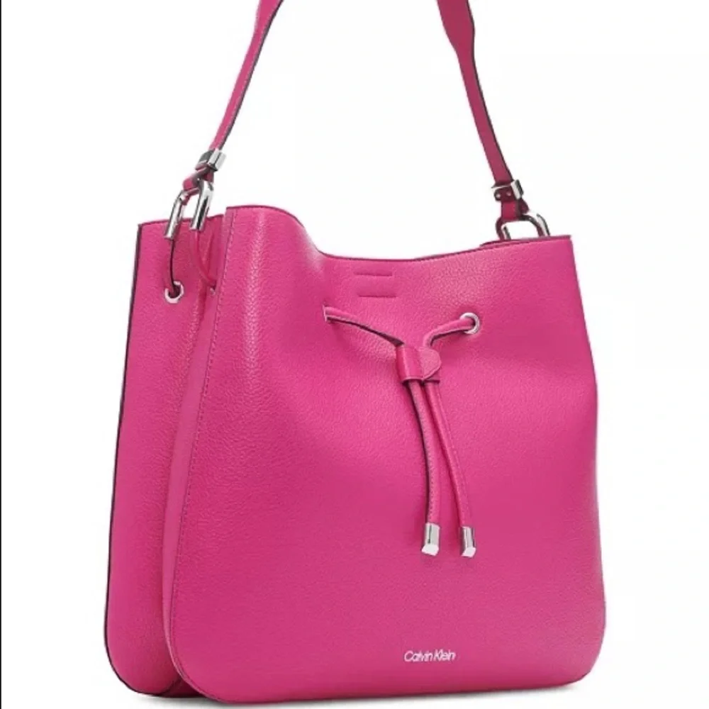 Calvin Klein Purse💞 - Picture 2 of 8